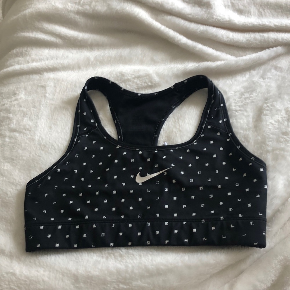 Nike sports bra!!